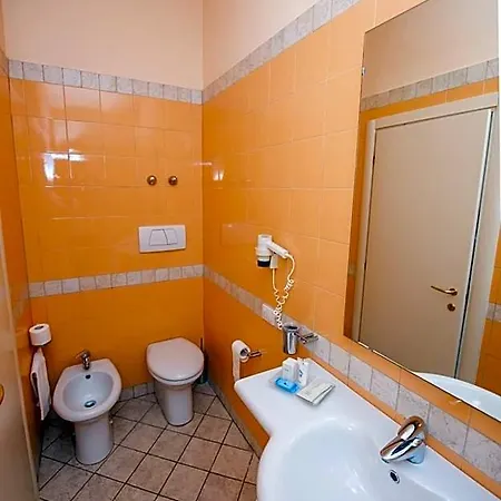 Alba Hotel 3*