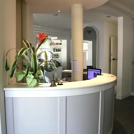 Alba Hotel